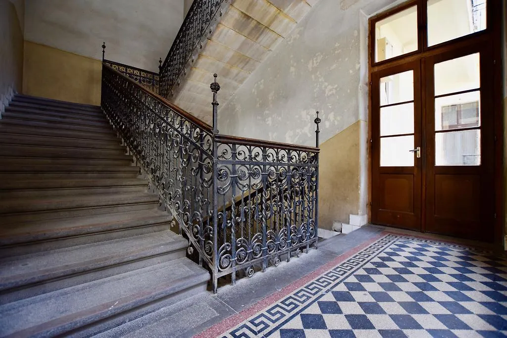 Creative Apartment - Akacfa 62 Budapest