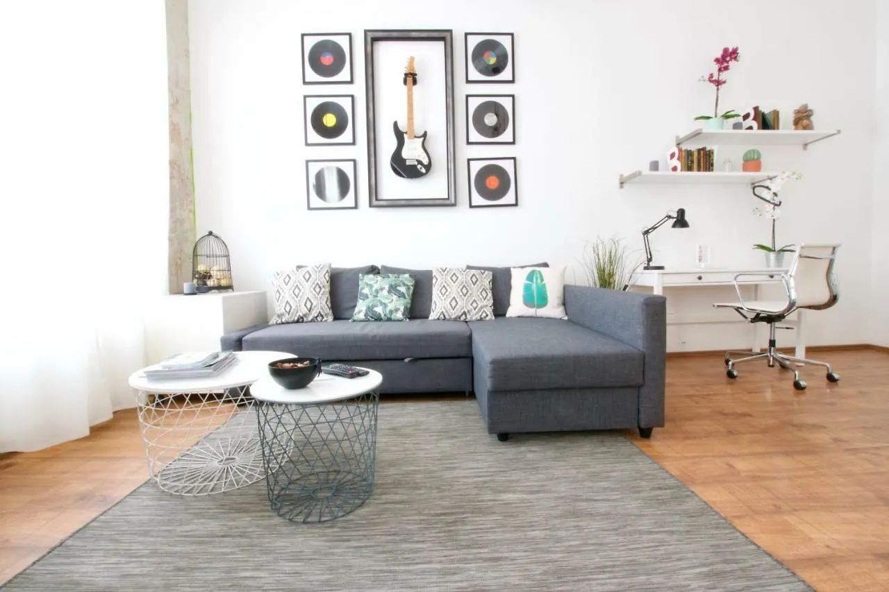Creative Apartment - Akacfa 62 Budapest 0*,